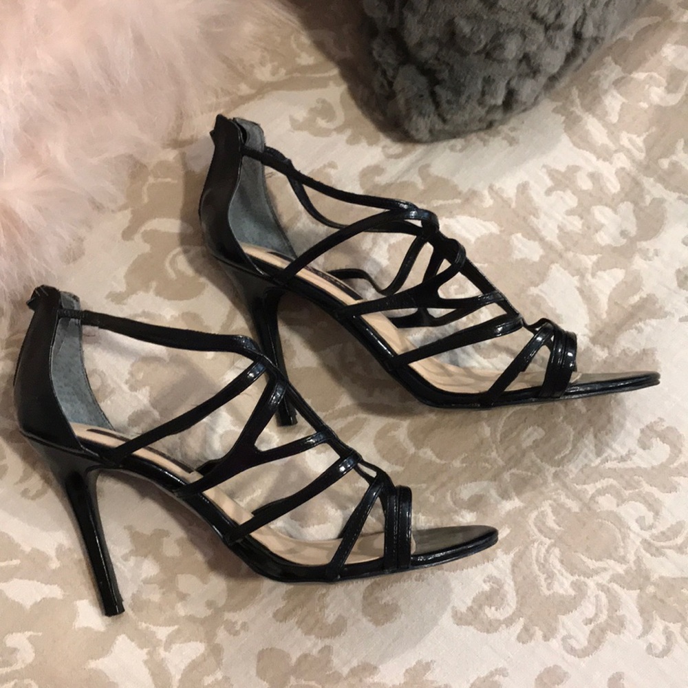 Date night-Black Nina heels! - Picture 3 of 4